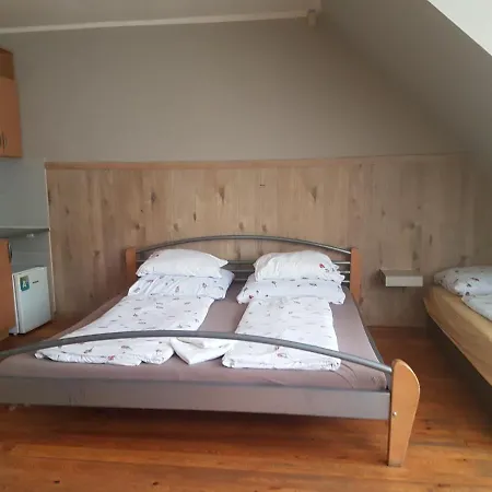 Homestay Apartments Manhattan Teplice